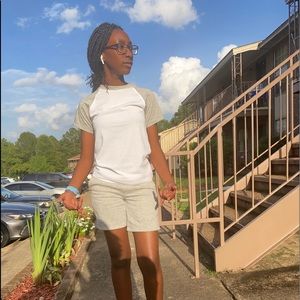 Meet your Posher, Janiya